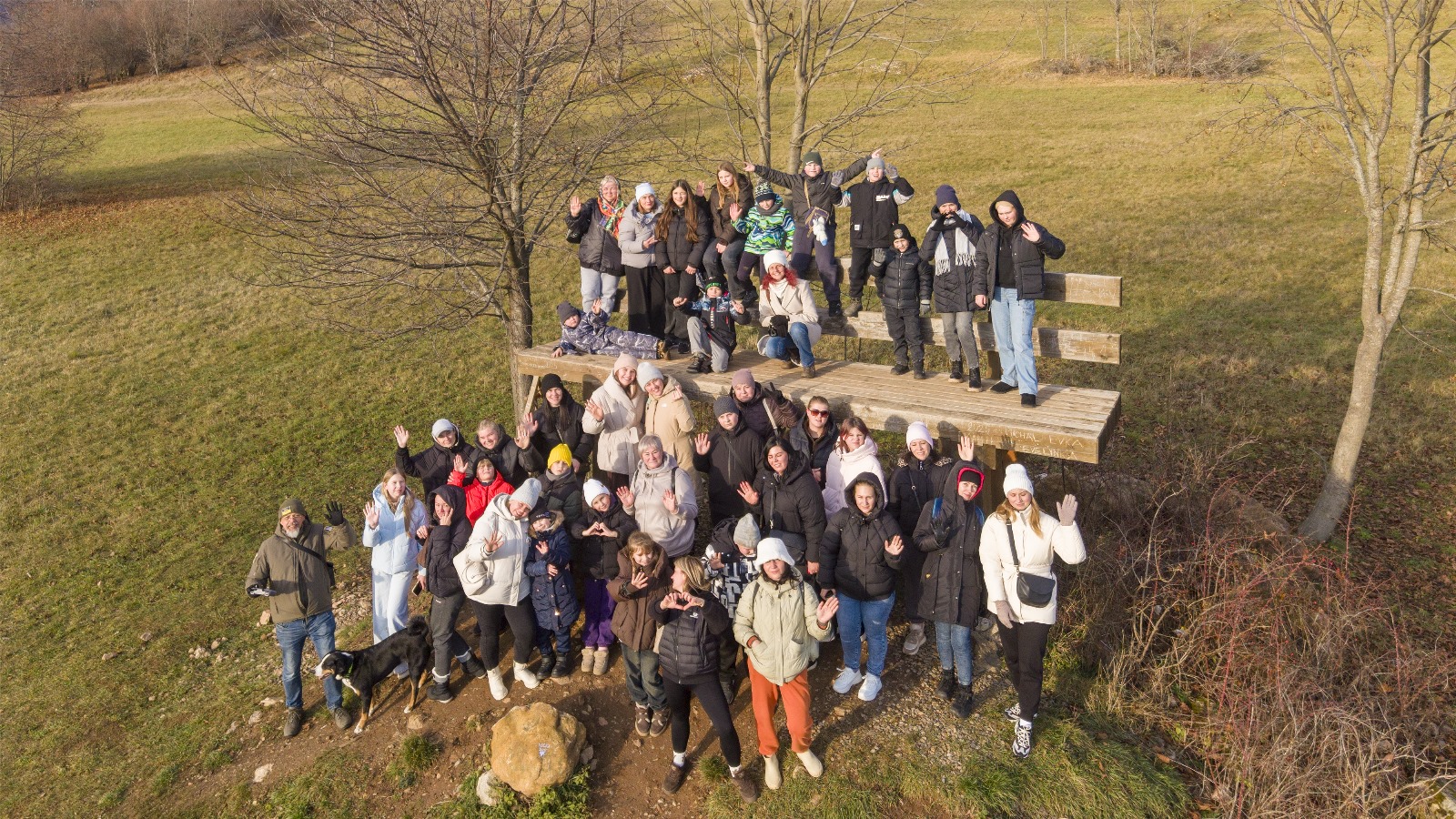 Kolektívny Putin pred pár hodinami zabil v Ternopile 25 ľudí, keď hodil bombu na bytovku