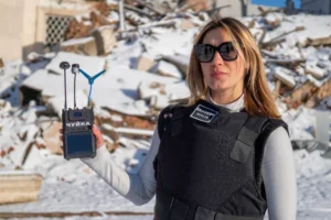 Keď sa na oblohe zjaví ruský FPV dron, o živote a smrti rozhodujú sekundy